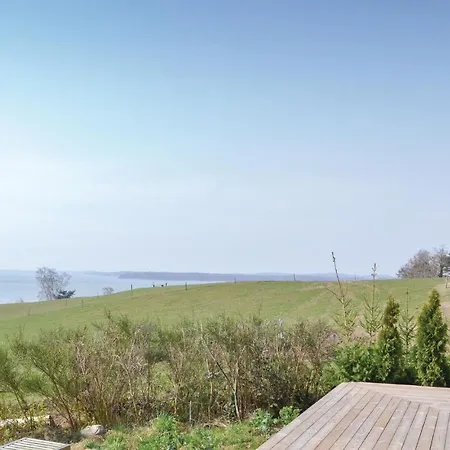 Four-bedroom Holiday In Helsinge